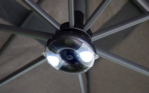 Eclairage led + HP bluetooth pour parasol déporté