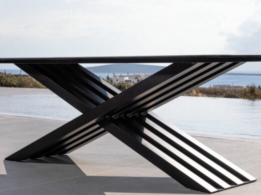 Table extérieur onyx gris contrebas Nicolazi design