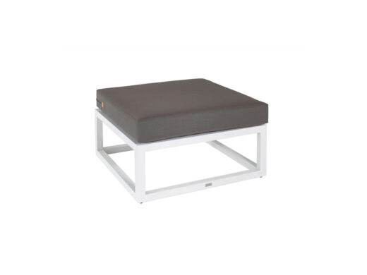 salon-fabri-pouf